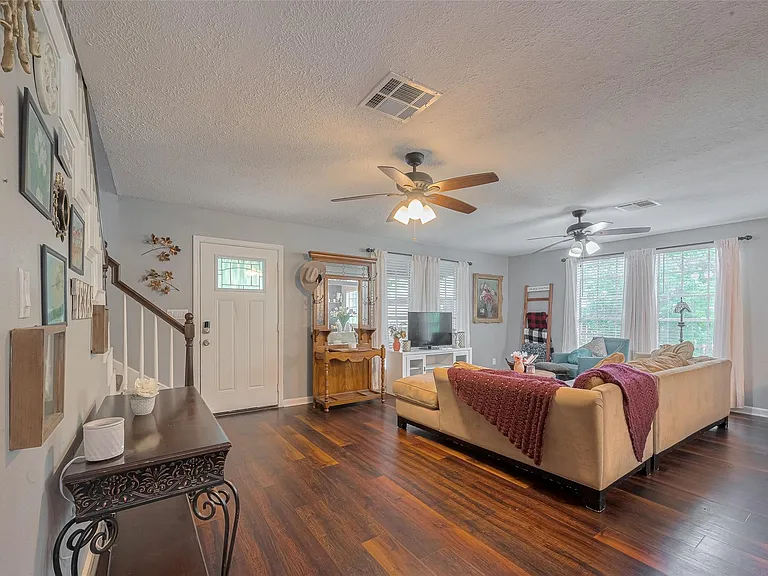 5514 Avenue M — Photo 9