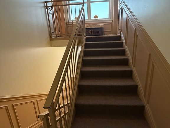 3rd image of 6906 W Medill Ave #2E