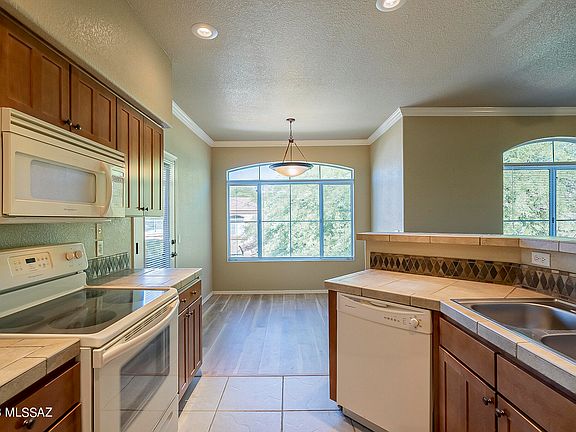 3rd image of 7050 E Sunrise Dr #4206