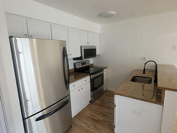4th image of 8626 Beekman Pl Unit B