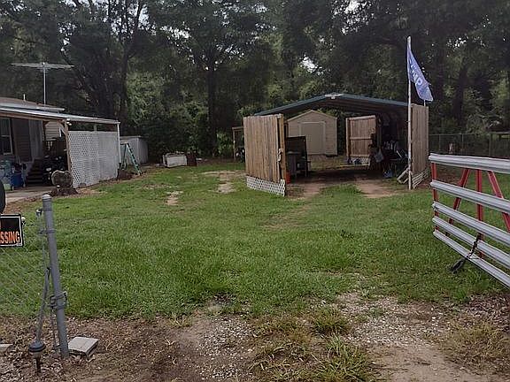 3rd image of 4334 E Louisiana Ln