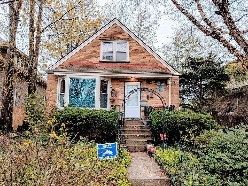1st image of 4907 W Altgeld St