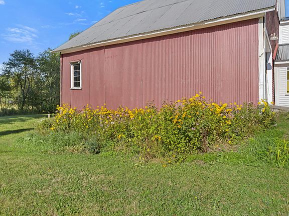 5th image of 31 Woodbridge Corner Road