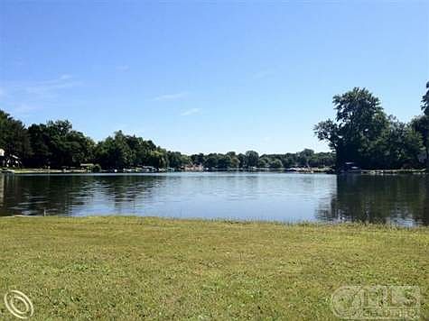 LAKE VIEW