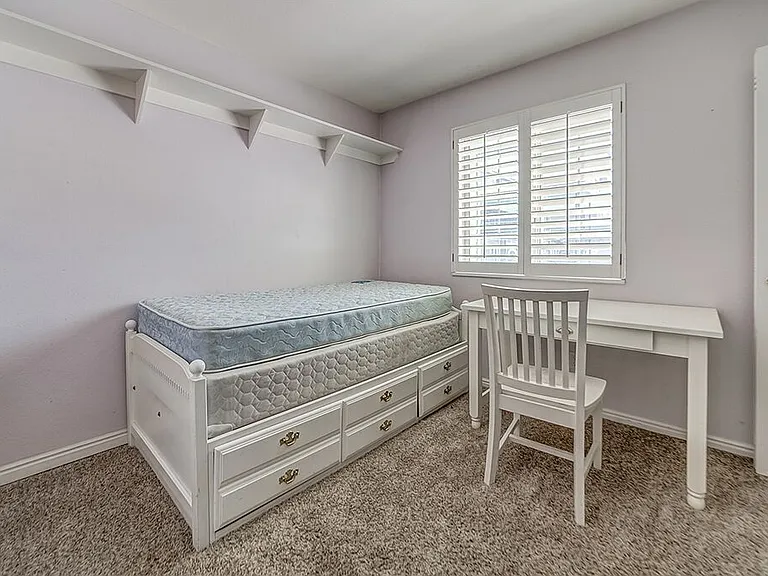 642 N 200 E #106 — Photo 2
