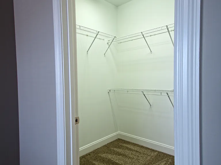 Hayden Place Apartments — Photo 25