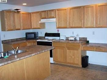 2nd image of 1802 Daytona Ln
