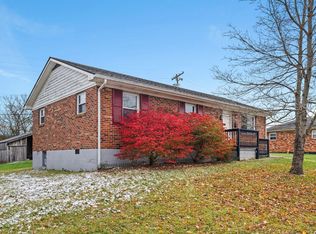 639 Windsor Way, Paris, KY 40361