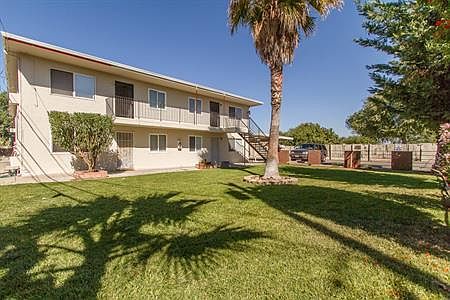 1st image of 221 Sunset Dr APT 6