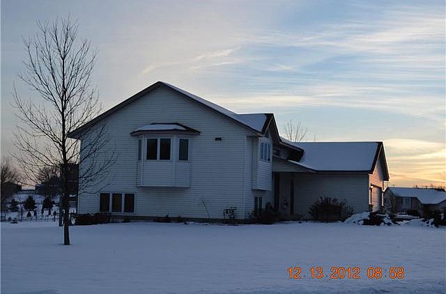 2nd image of 541 Deer Trl