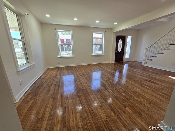 2nd image of 54 Prospect St
