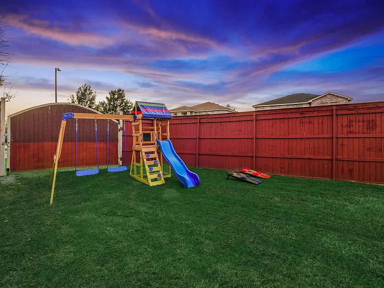 2952 Barberini Dr — Photo 40
