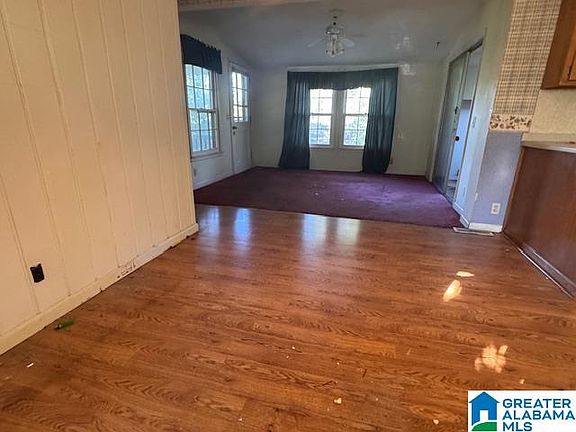 4th image of 4728 Overwood Cir
