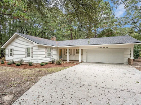 1401 Crooked Oak Dr., Pawleys Island, SC 29585