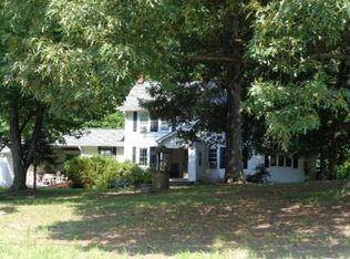 7395 Saint Marys Ave, La Plata, MD 20646