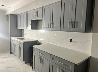679 Cleveland St, Brooklyn, NY 11208