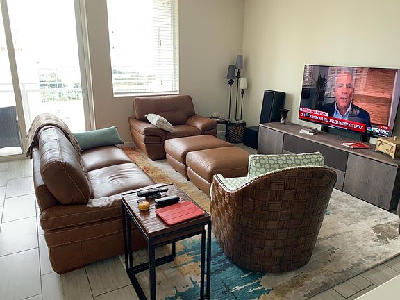 5th image of 300 3rd St S #1219