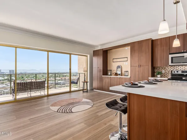 4750 N CENTRAL Avenue #J14, Phoenix, AZ 85012