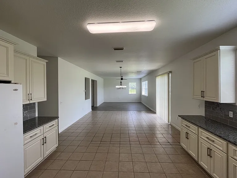 101 Hagge Dr — Photo 20