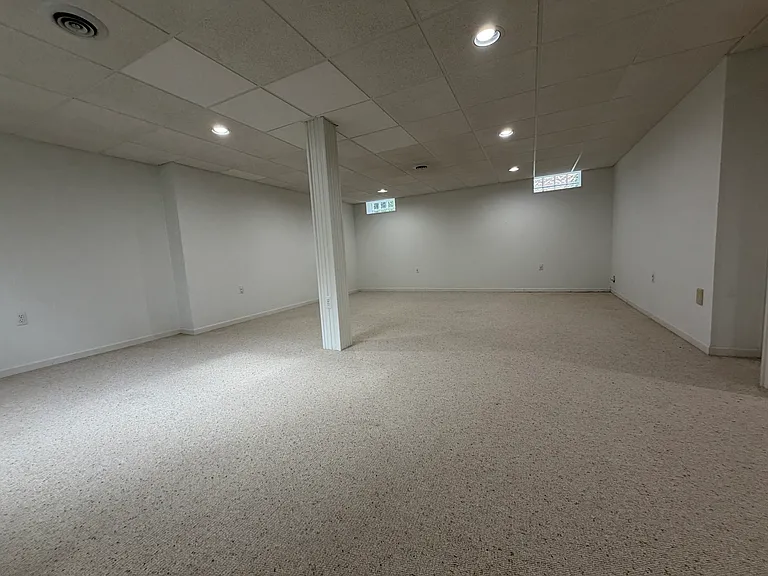 1154 Bluebird Dr — Photo 10