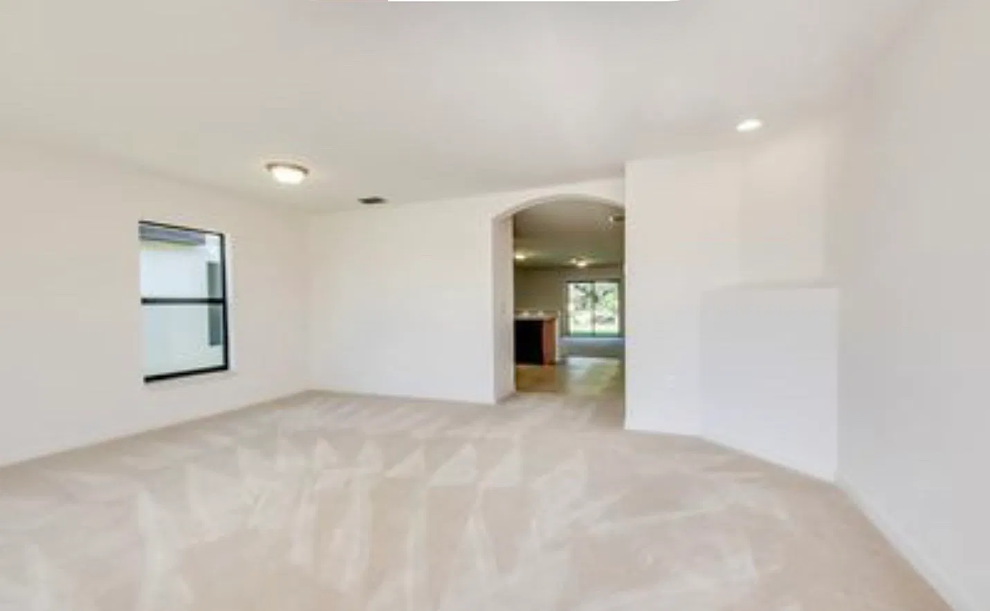 4 bed, 1857 sqft, $2,500 — Photo 4