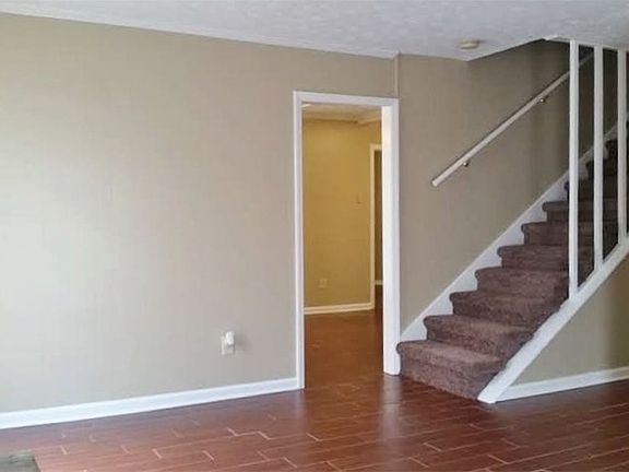 5th image of 3124 Lynchburg Dr