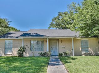 11730 Rowan Ln, Houston, TX 77072