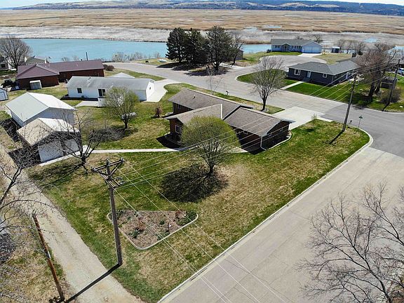 2nd image of 314 8th St
