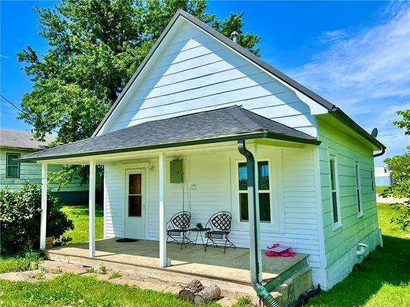 14364 N Bay St, Mercer, MO 64661