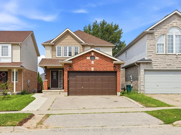 60 Steepleridge St, Kitchener, ON N2P 2W3
