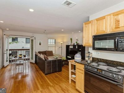 890 Glendale Ter NE UNIT 7, Atlanta, GA, 30309
