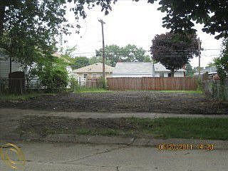 1st image of 1637 E Evelyn Ave