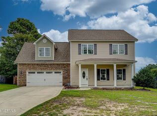 737 Morris Landing Rd, Holly Ridge, NC 28445