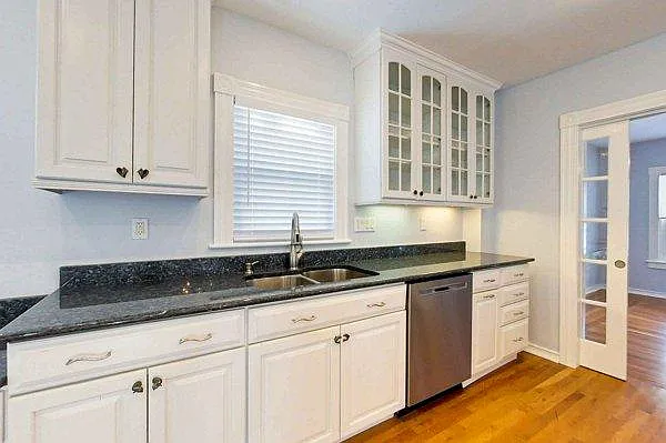 62 Roseneath Ave — Photo 15