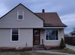 12209 Grannis Rd, Garfield Heights, OH 44125