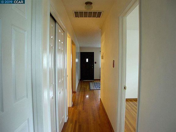 5th image of 5213 Belle Dr