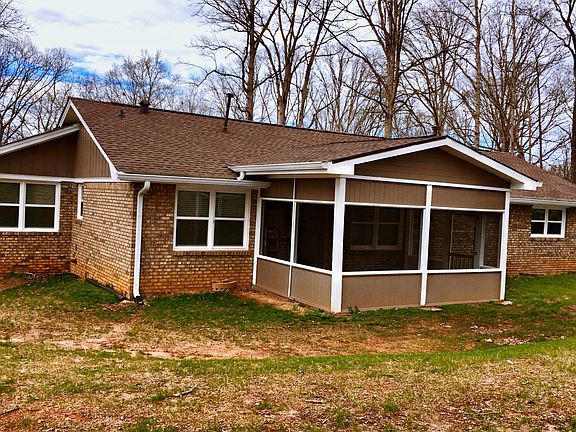 5th image of 3786 Ashwood Dr SE