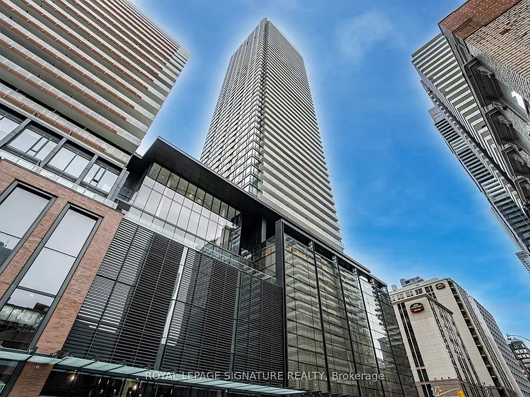 501 Yonge St #5204 — Photo 23