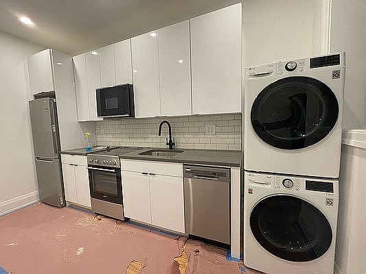 3rd image of 353 W 115th St #4A