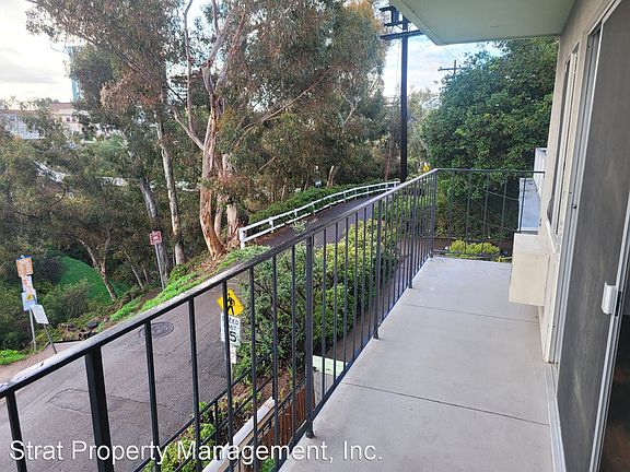 5th image of 225 Redwood St APT 30