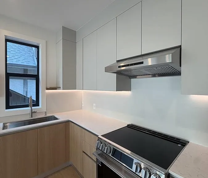 9X3 Westmount Dr — Photo 21