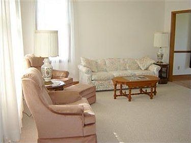 4th image of 3980 Twin Fawn Ct
