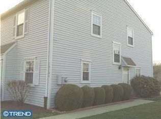 10146 Haldeman Ave, Philadelphia, PA 19116