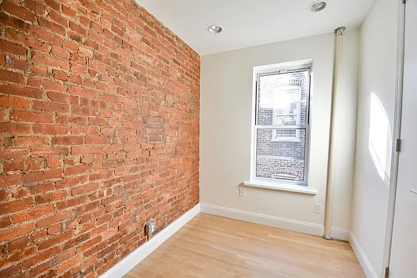 Rented by Corcoran | media 32