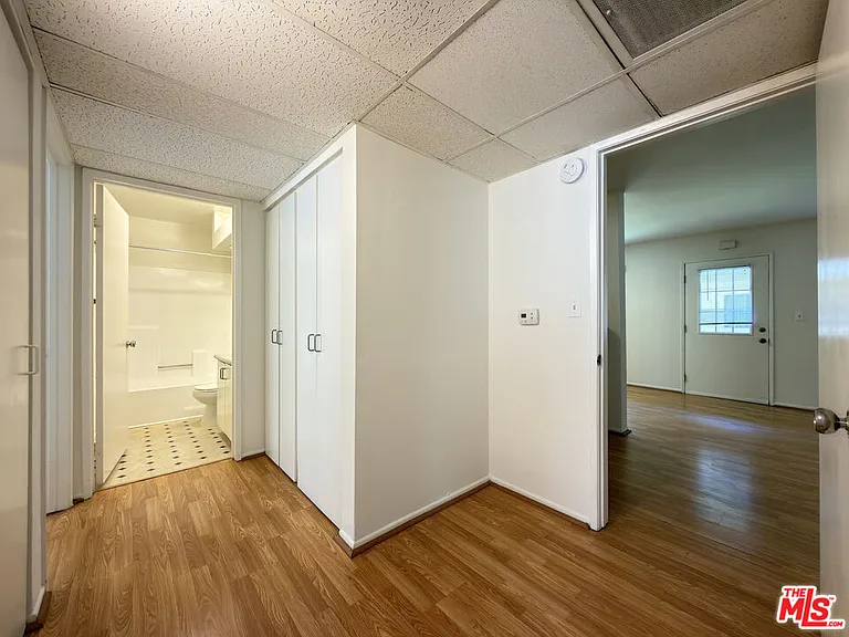 326 S Manhattan Pl #104 — Photo 12