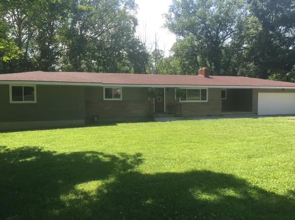 8249 Crestway Dr, Clayton, OH 45315