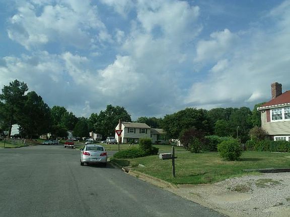 5th image of 539 Lowell St