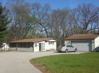 8861 N Kiger Dr, Monticello, IN 47960