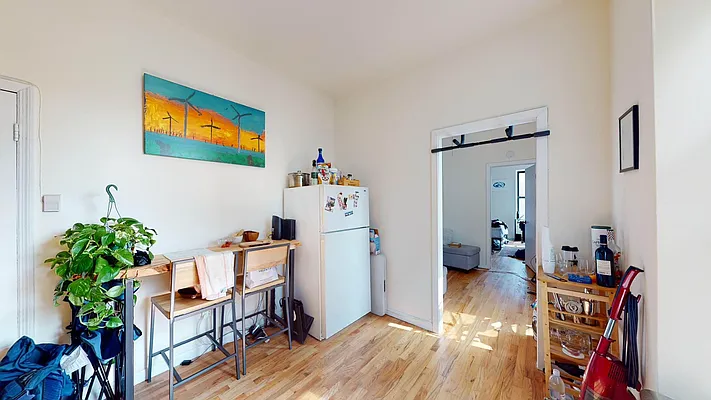 Rented by Bond New York | media 17