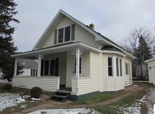 120 10th St, Cloquet, MN 55720